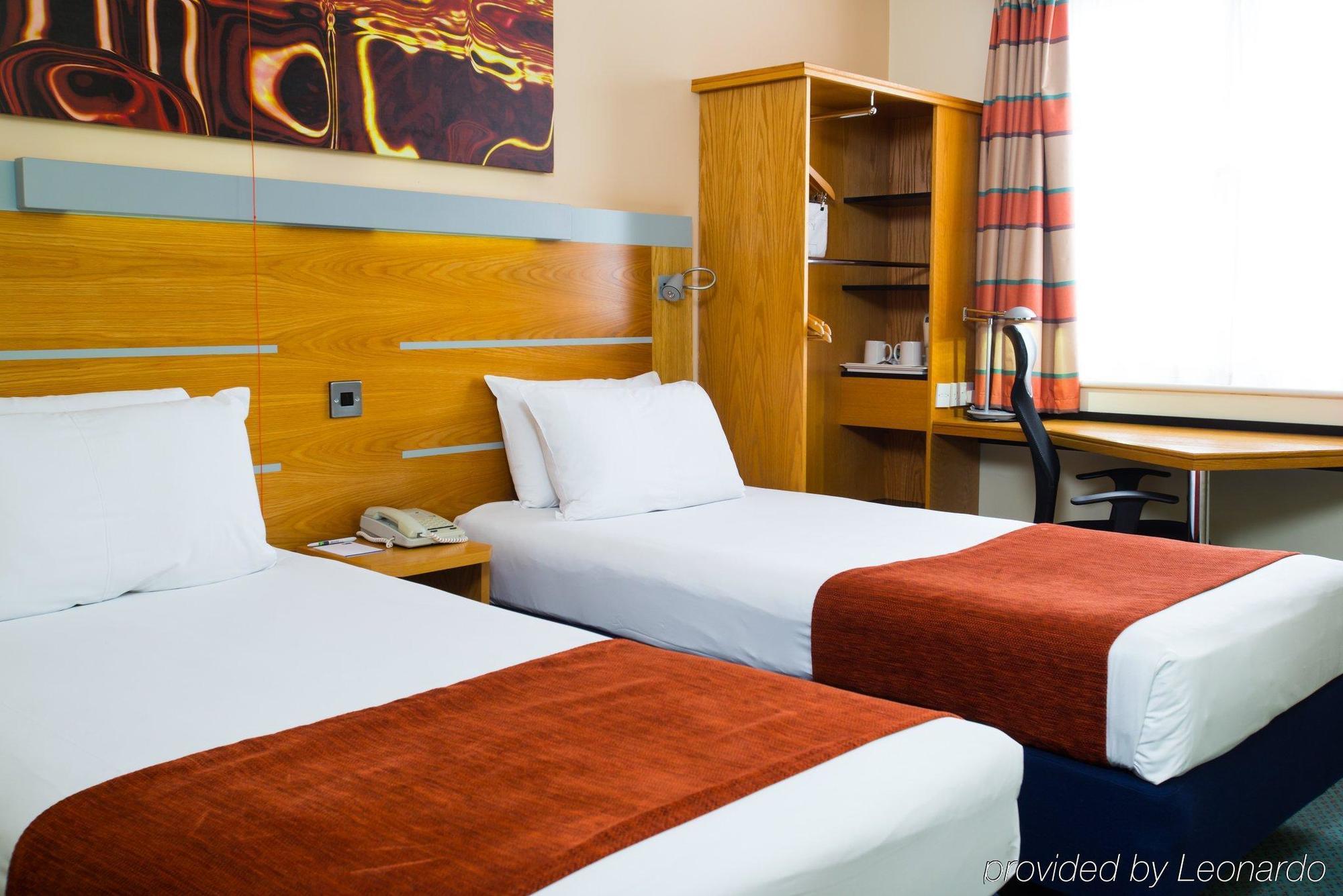 Holiday Inn Express Cardiff Bay By Ihg Kültér fotó