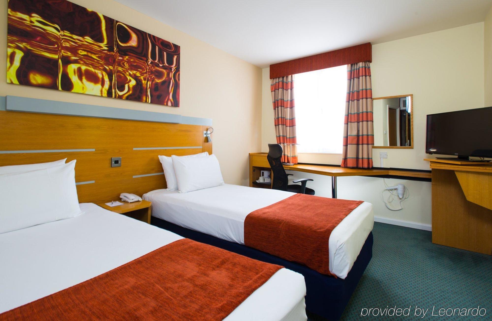 Holiday Inn Express Cardiff Bay By Ihg Kültér fotó